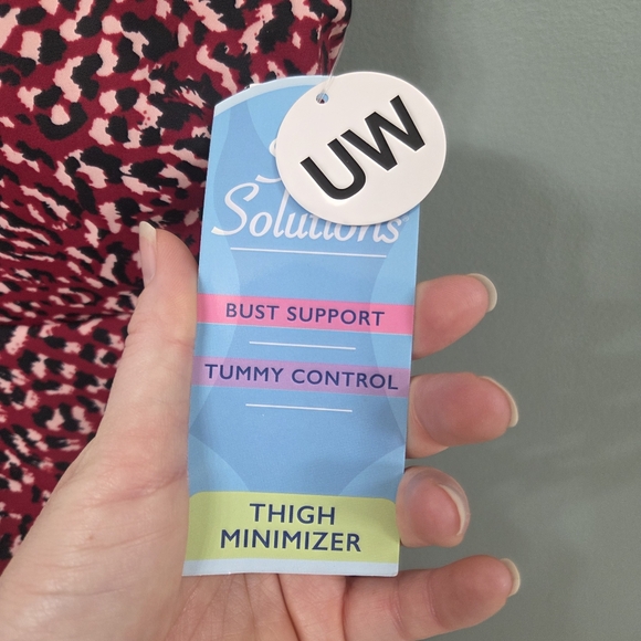 Swim Solutions Flyaway Brick Red One Piece Swimwear Thigh Minimizer Size 16 New - Picture 5 of 9